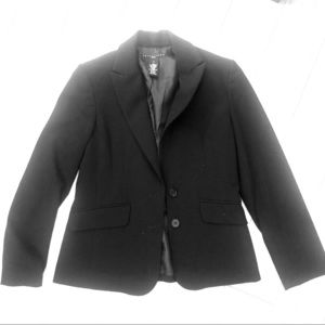 Woman’s pant Suit  (Black)